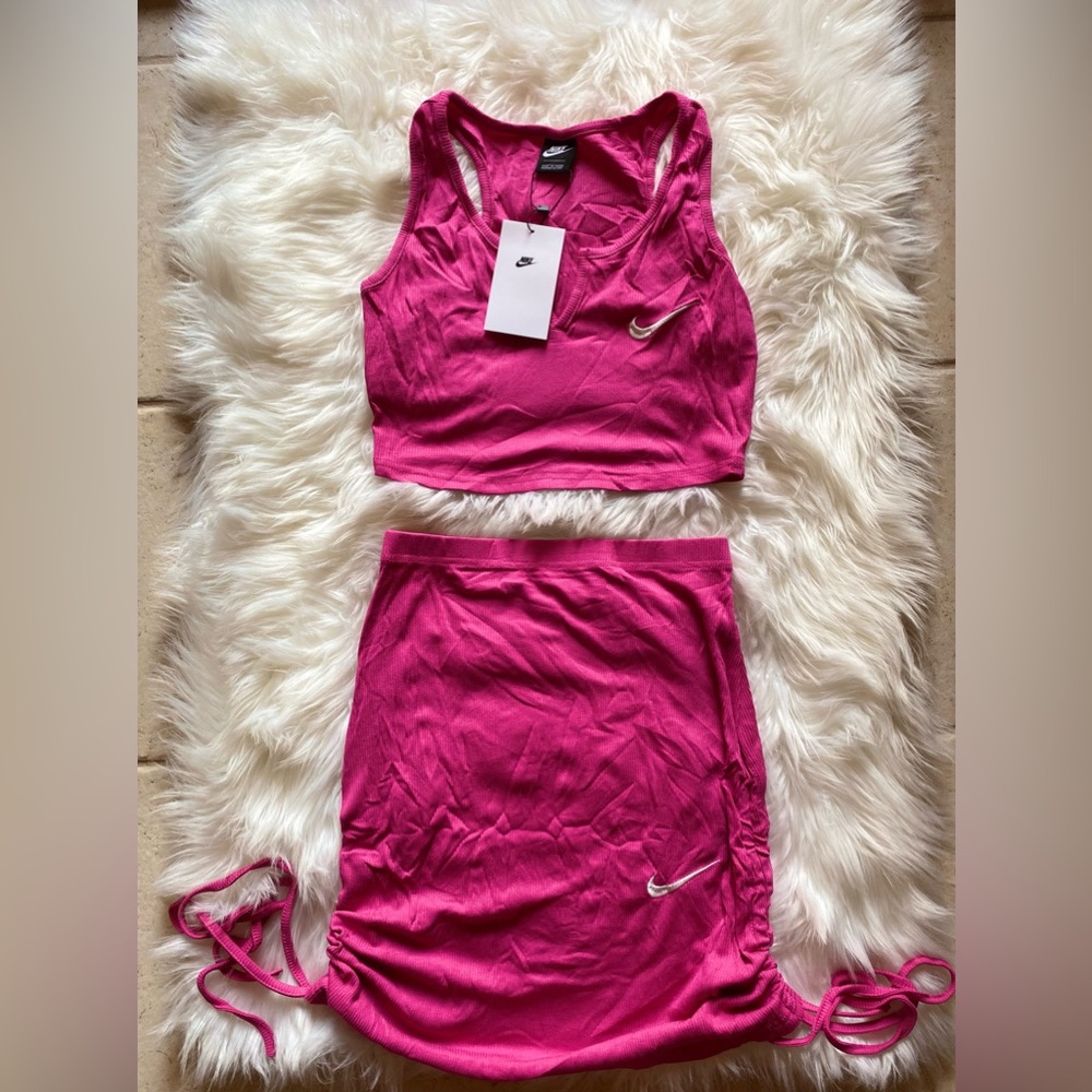 Women’s Designer Skirt Set
